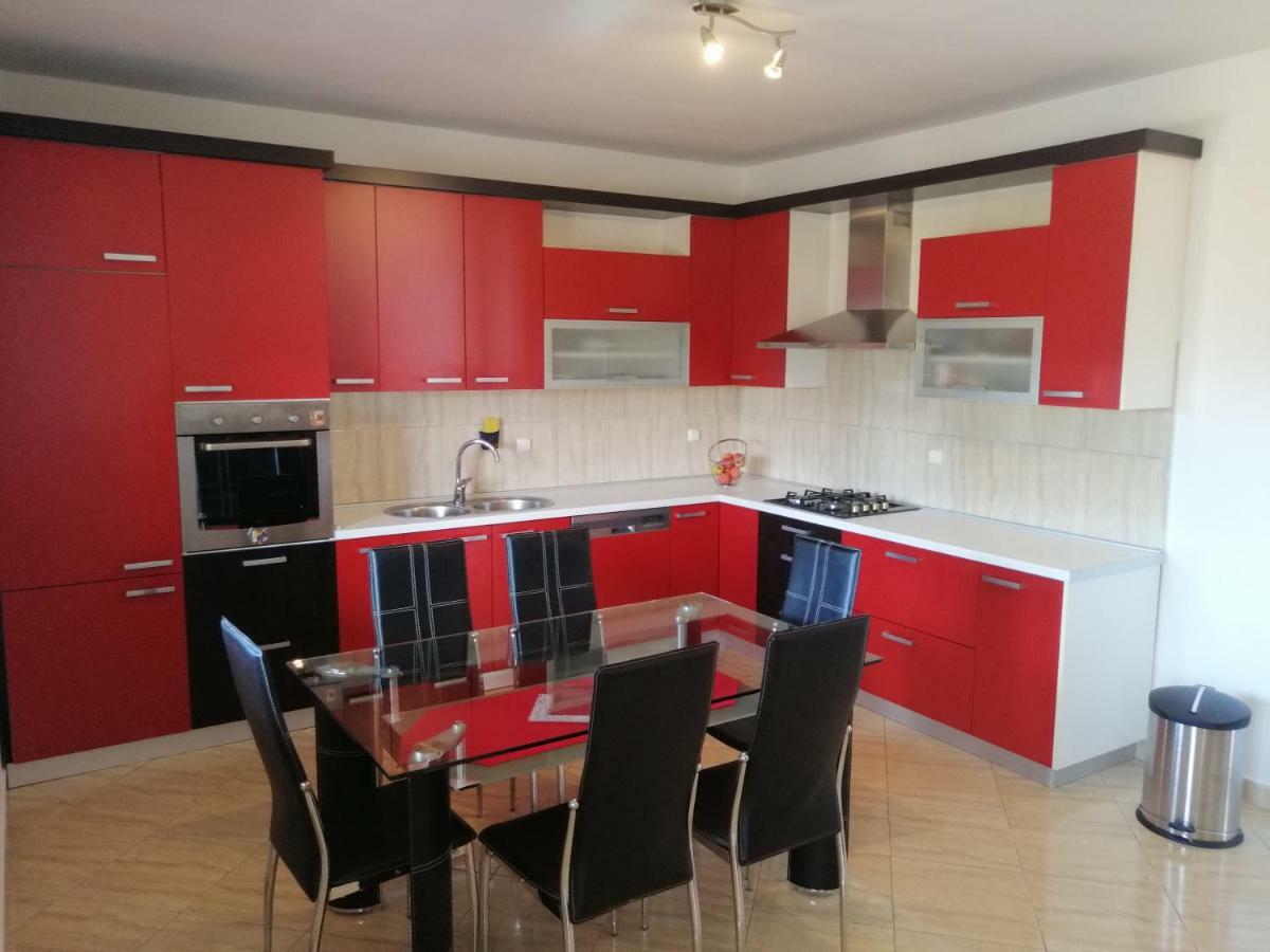 Apartman Rosanda Posedarje Εξωτερικό φωτογραφία
