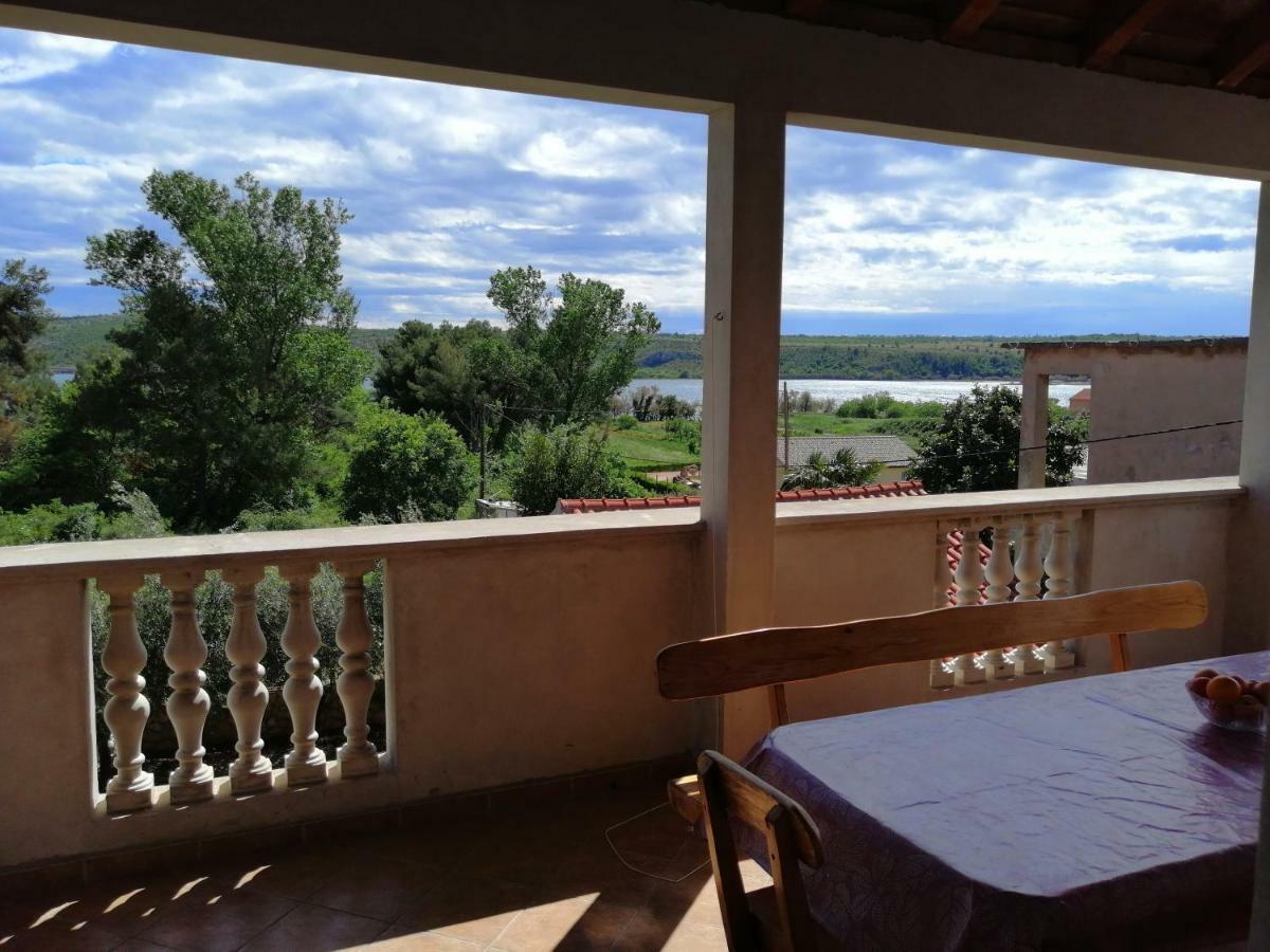 Apartman Rosanda Posedarje Εξωτερικό φωτογραφία
