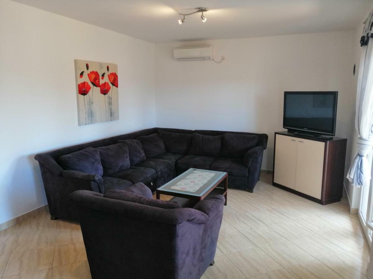 Apartman Rosanda Posedarje Εξωτερικό φωτογραφία